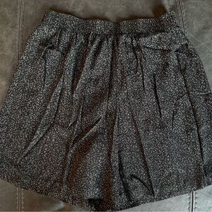 Floral Black Women's Shorts